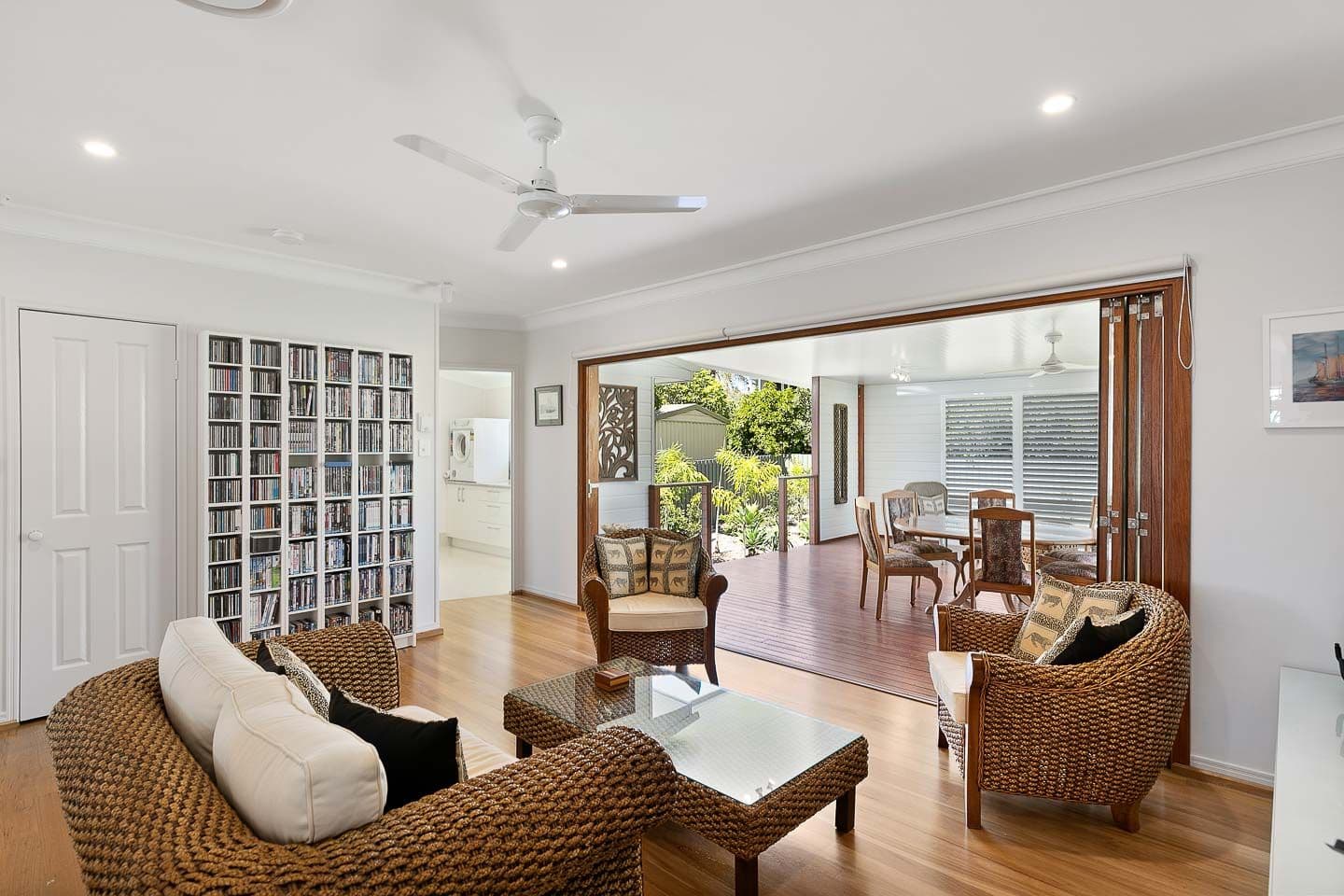 11 Esplanade, Point Vernon QLD 4655, Point Vernon - Thumbnail 8