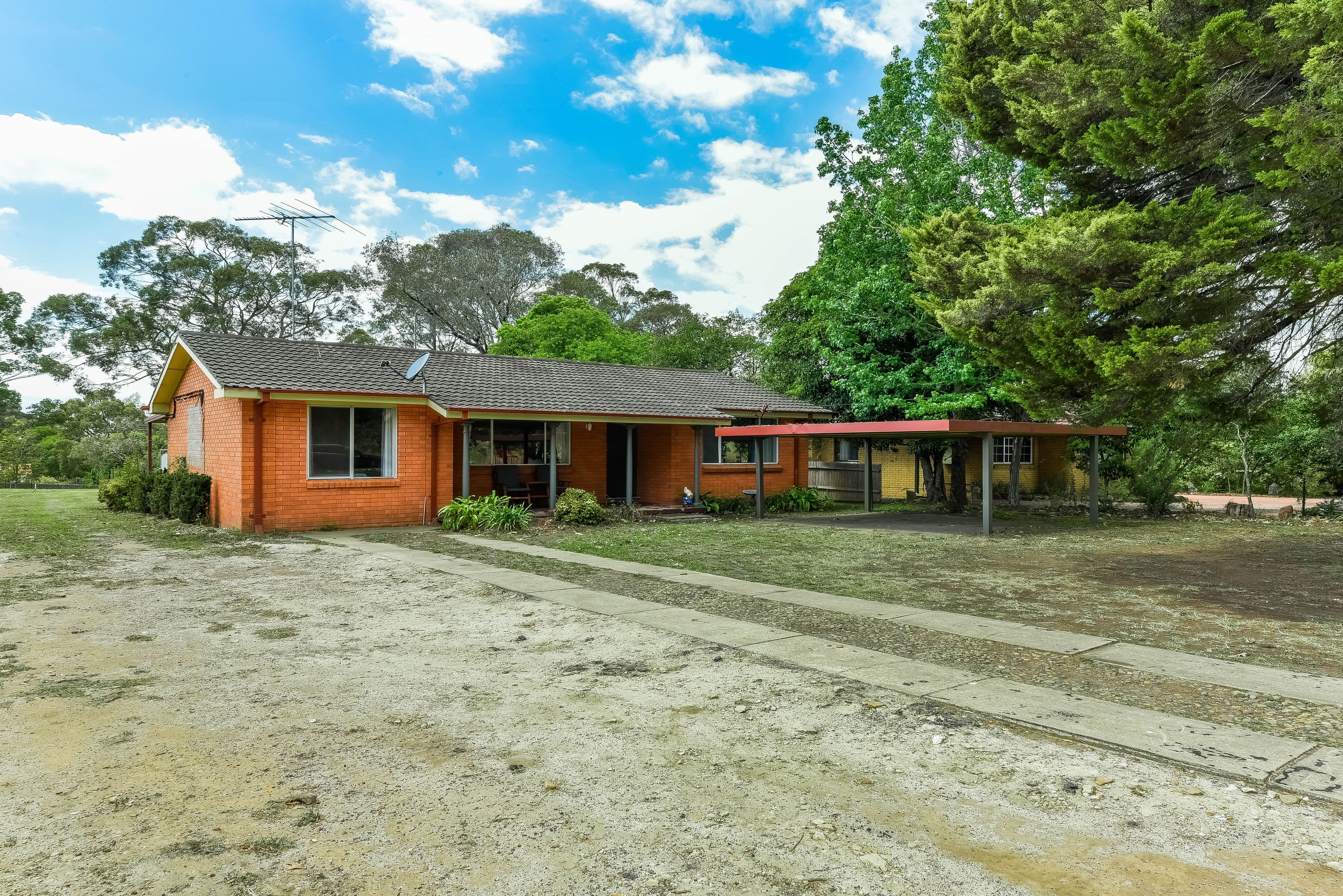 381 Thirlmere Way, Thirlmere - Thumbnail 2