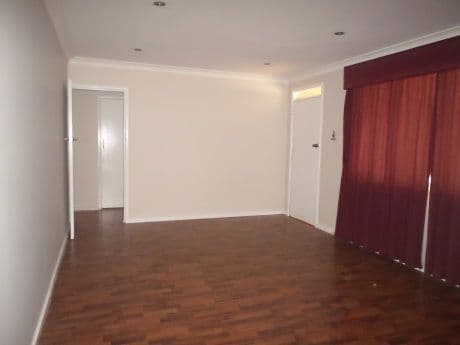 381 Thirlmere Way, Thirlmere - Thumbnail 5