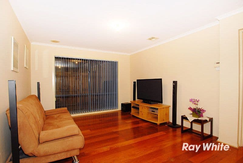 15 May Gibbs Crescent, LYNBROOK VIC 3975, Lynbrook - Thumbnail 4