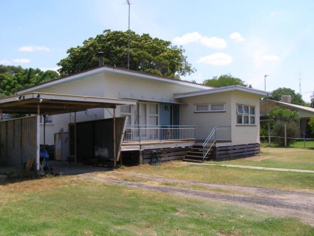 8  McNulty Street, GOONDIWINDI QLD 4390, Goondiwindi - Thumbnail 3