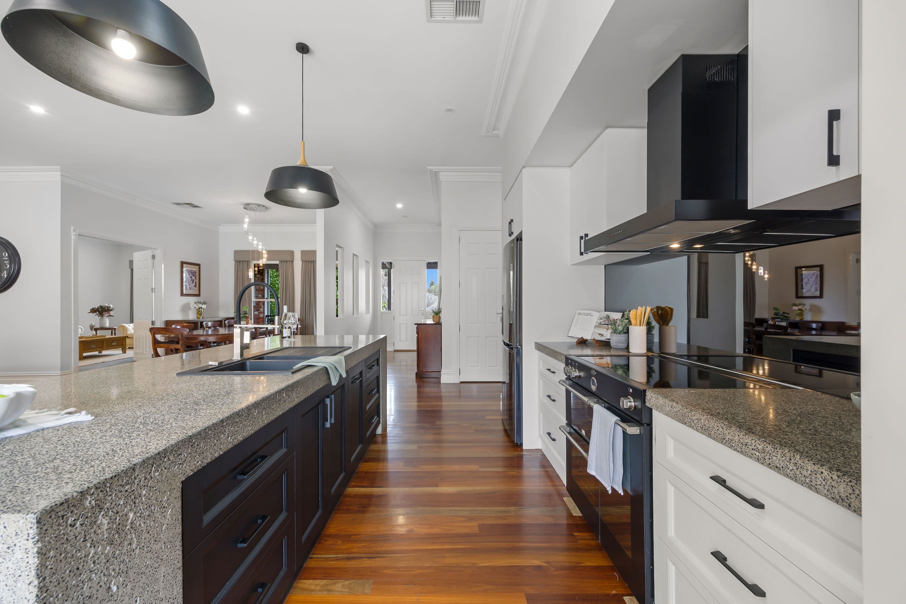 113 Clayton Street, Golden Point VIC 3350, Golden Point - Thumbnail 3