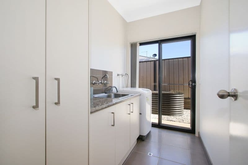 8 Alluvial Street, Rutherglen VIC 3685, Rutherglen - Thumbnail 6