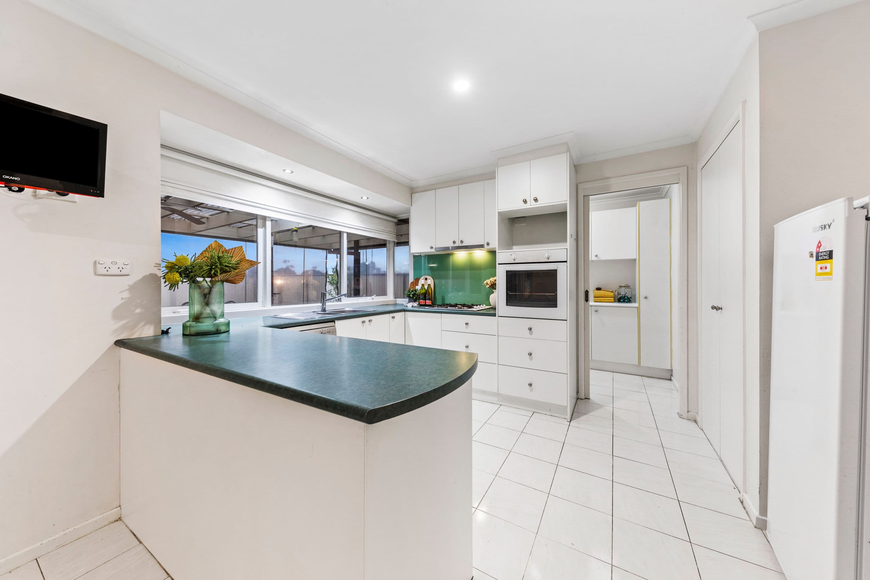 2 Rose Lane, Cranbourne VIC 3977, Cranbourne - Thumbnail 4