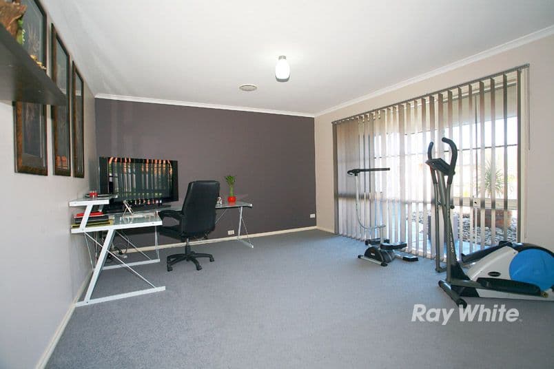 14 Eldershaw Drive, LYNBROOK VIC 3975, Lynbrook - Thumbnail 5