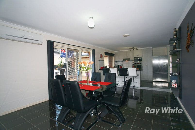 14 Eldershaw Drive, LYNBROOK VIC 3975, Lynbrook - Thumbnail 7
