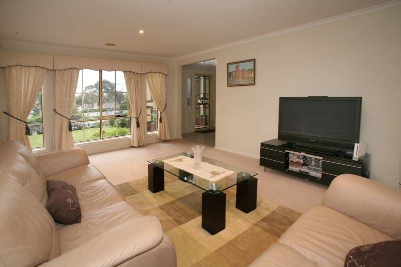 916 High Street Road, GLEN WAVERLEY VIC 3150, Glen Waverley - Thumbnail 2