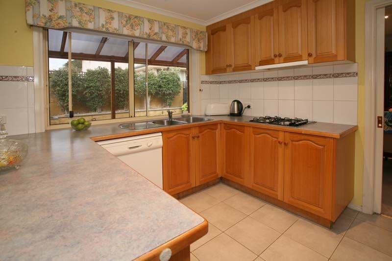 916 High Street Road, GLEN WAVERLEY VIC 3150, Glen Waverley - Thumbnail 4