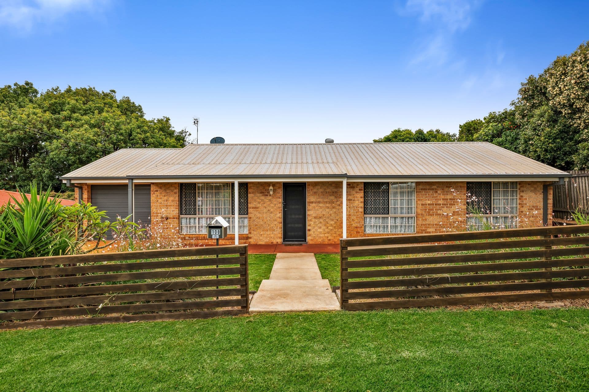 108 Hogg Street, Wilsonton Heights QLD 4350, Wilsonton Heights - Image 1