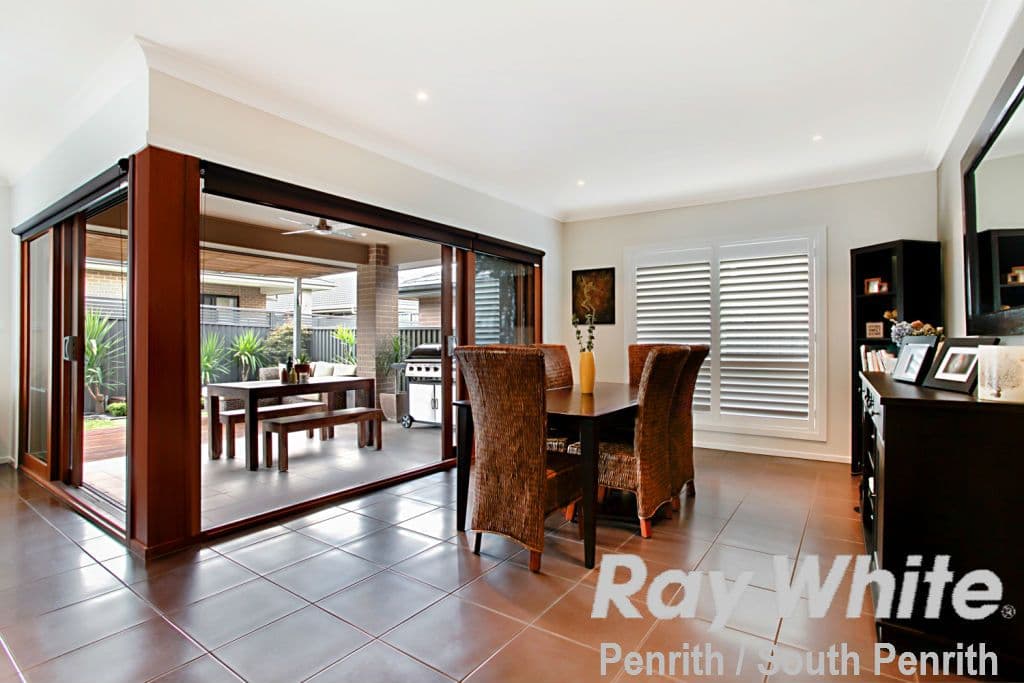 7 Sandstock Crescent, JORDAN SPRINGS NSW 2747, Jordan Springs - Thumbnail 7