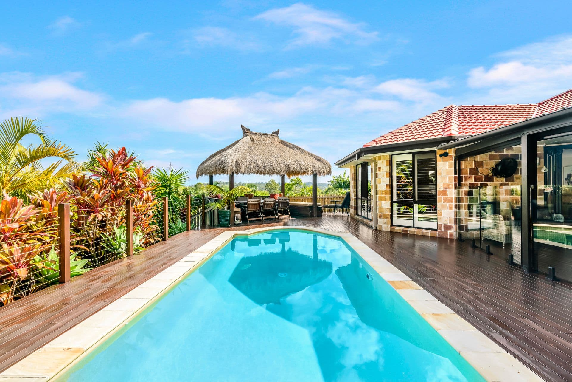 8 Barlee Court, Elanora QLD 4221, Elanora - Image 1