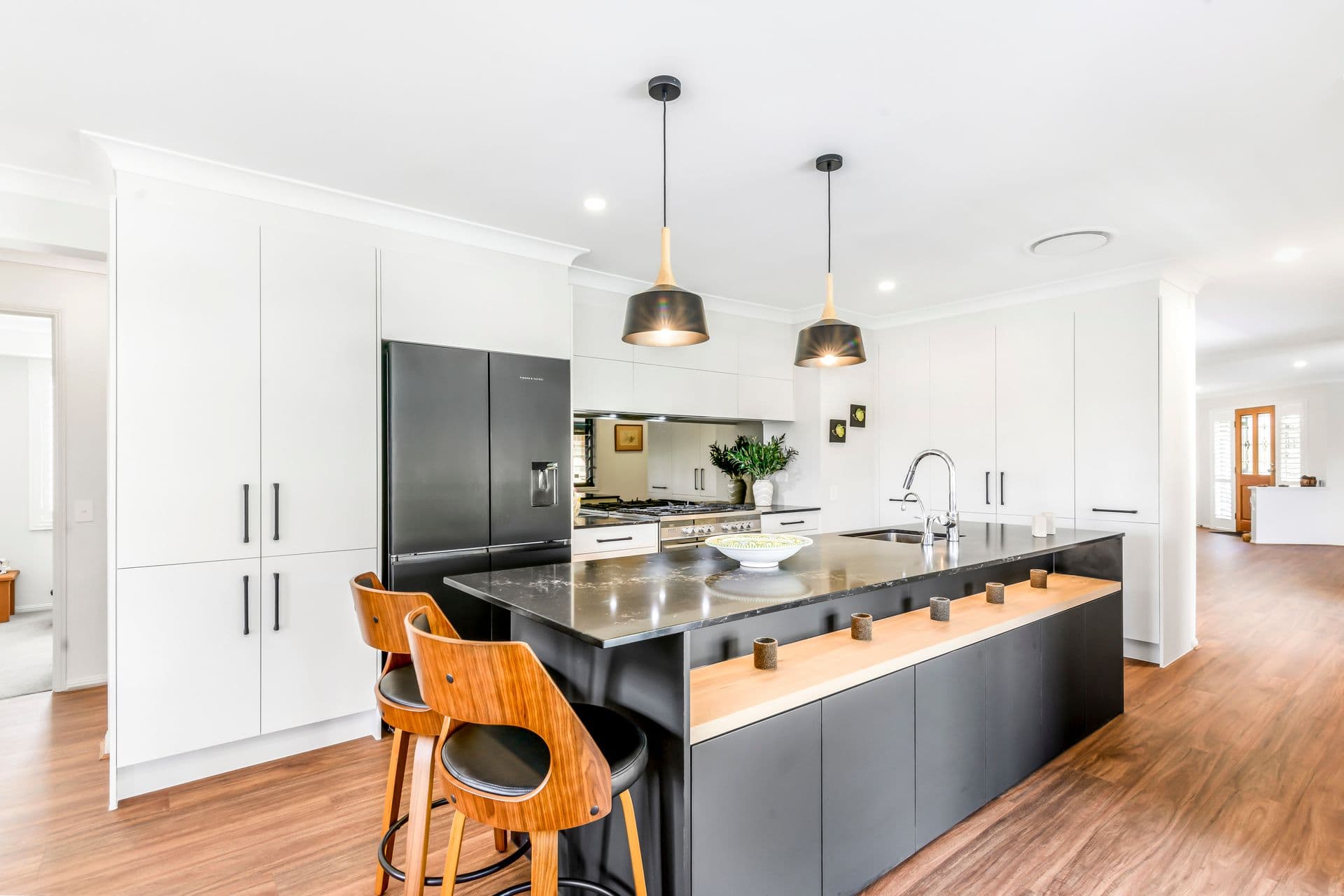 8 Barlee Court, Elanora QLD 4221, Elanora - Thumbnail 8