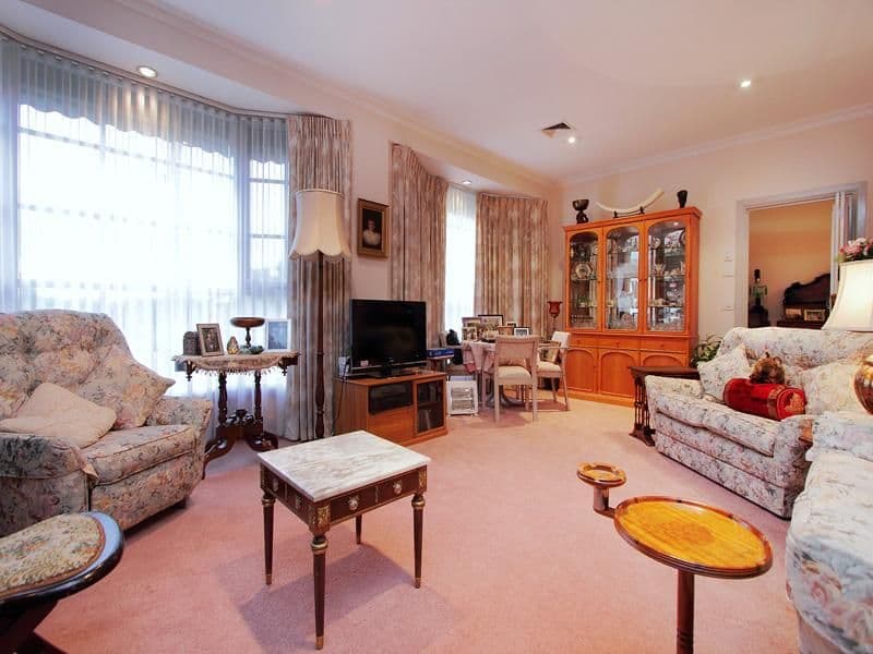 36 Kingston Drive, DINGLEY VILLAGE VIC 3172, Dingley Village - Thumbnail 3
