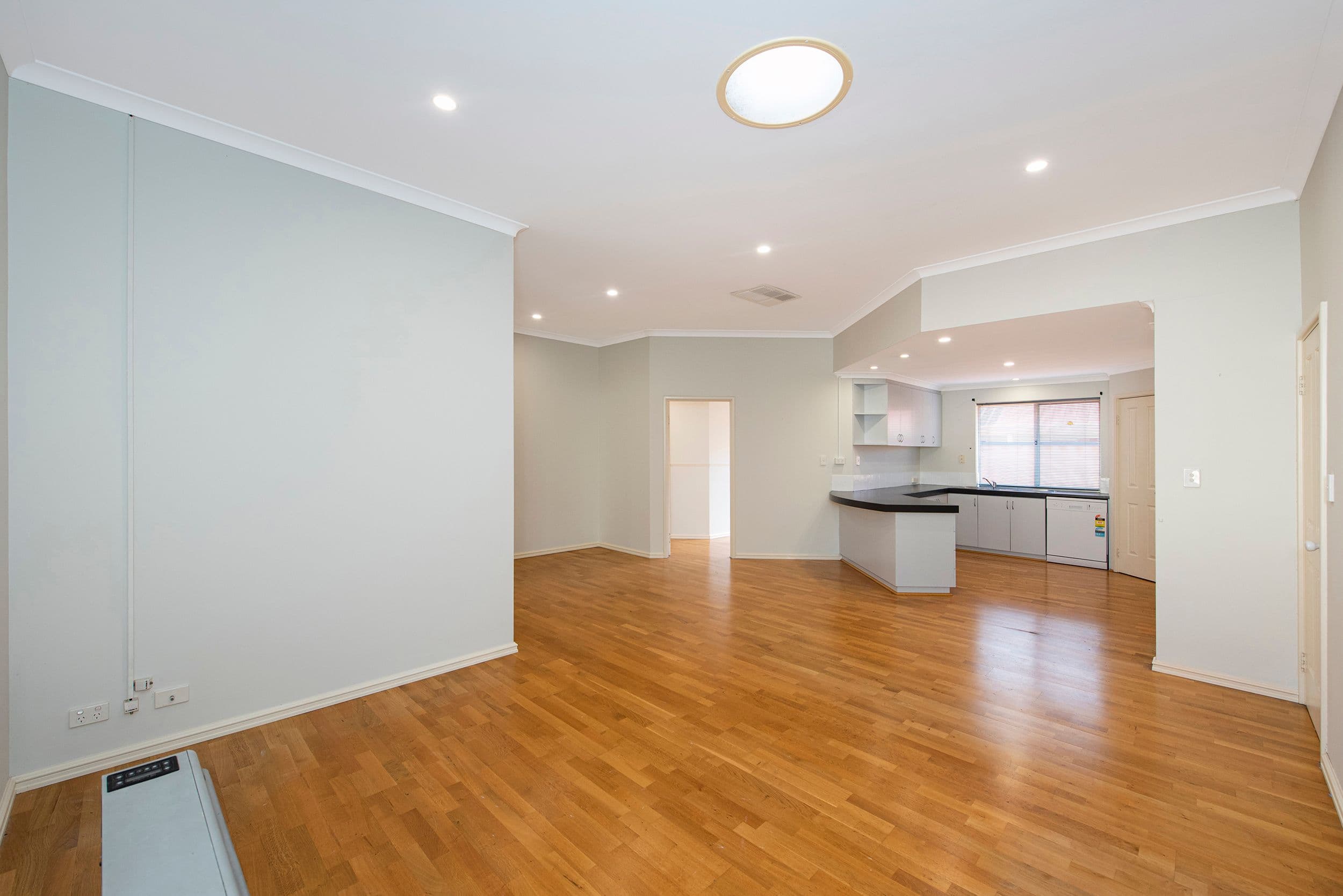 38 Taggert Avenue, Baldivis WA 6171, Baldivis - Thumbnail 2