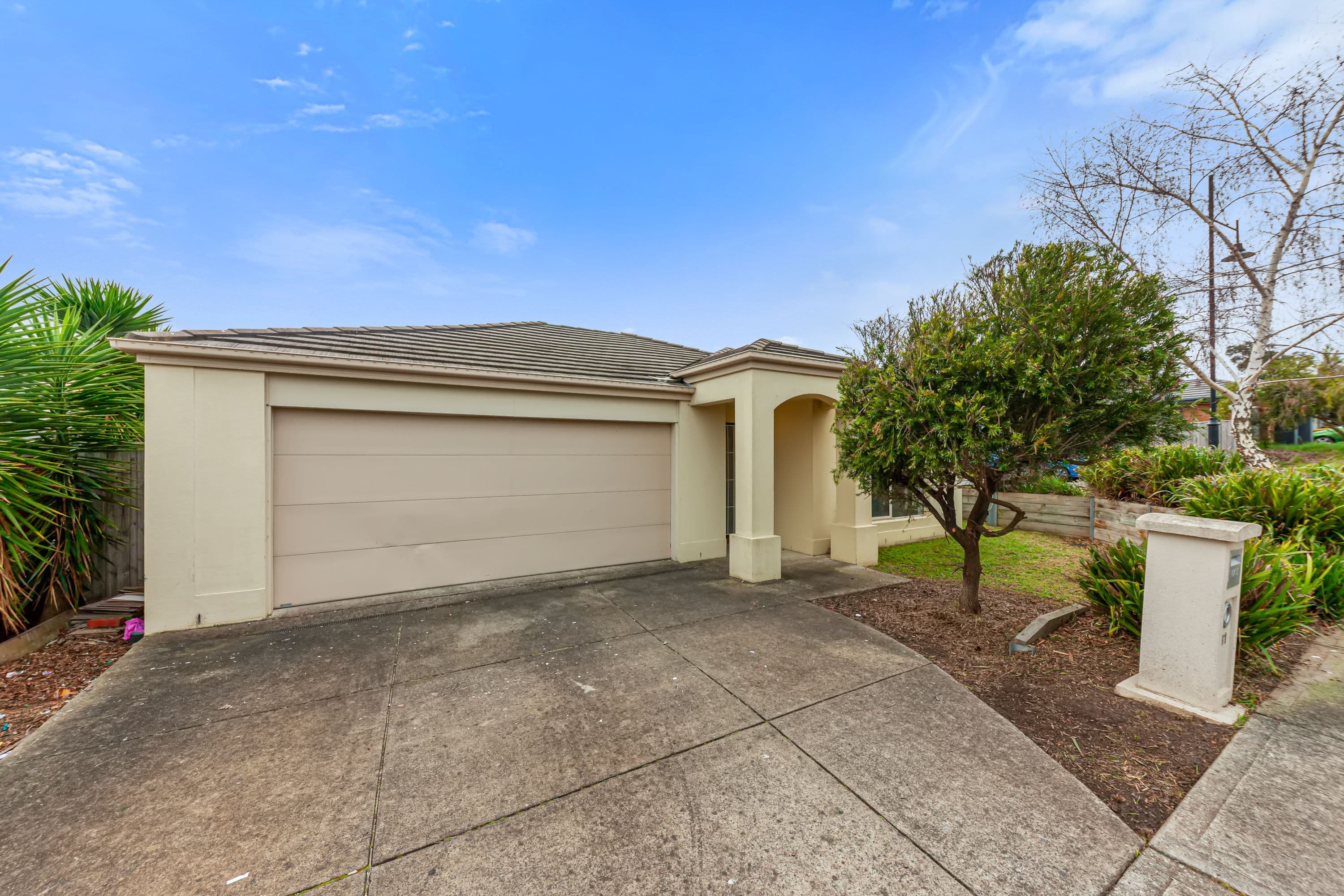 31 Central Avenue, Pakenham VIC 3810, Pakenham - Thumbnail 2