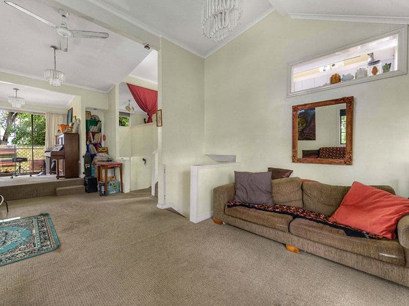 44 Dauphin Terrace, Highgate Hill QLD 4101, Highgate Hill - Thumbnail 2