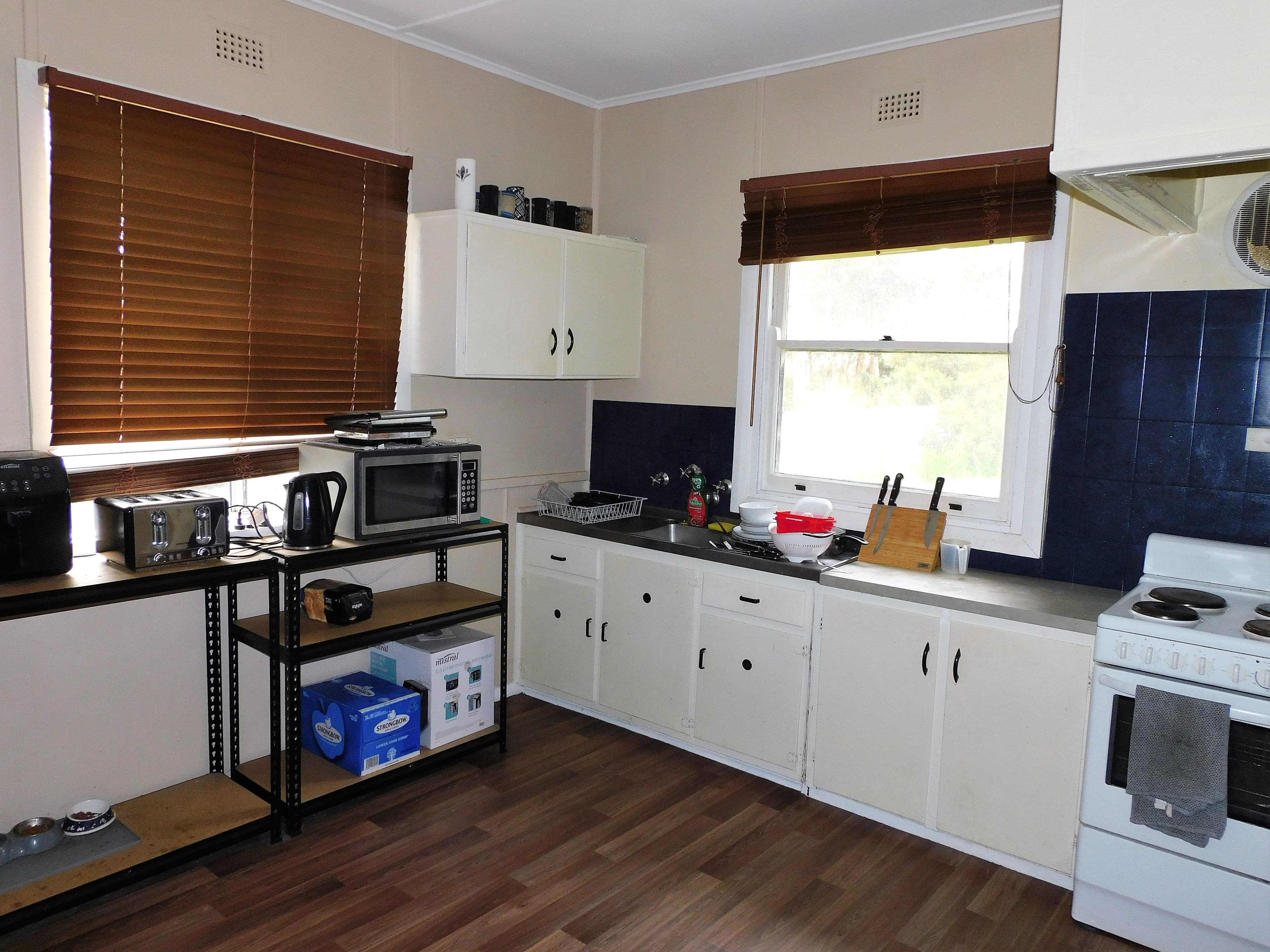 51 Albert Parade, Bordertown SA 5268, Bordertown - Thumbnail 3