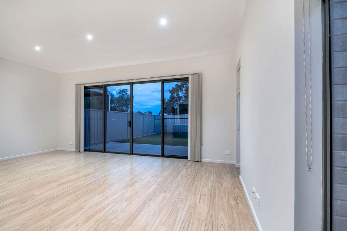 26 Alderney Avenue, Clearview SA 5085, Clearview - Thumbnail 4