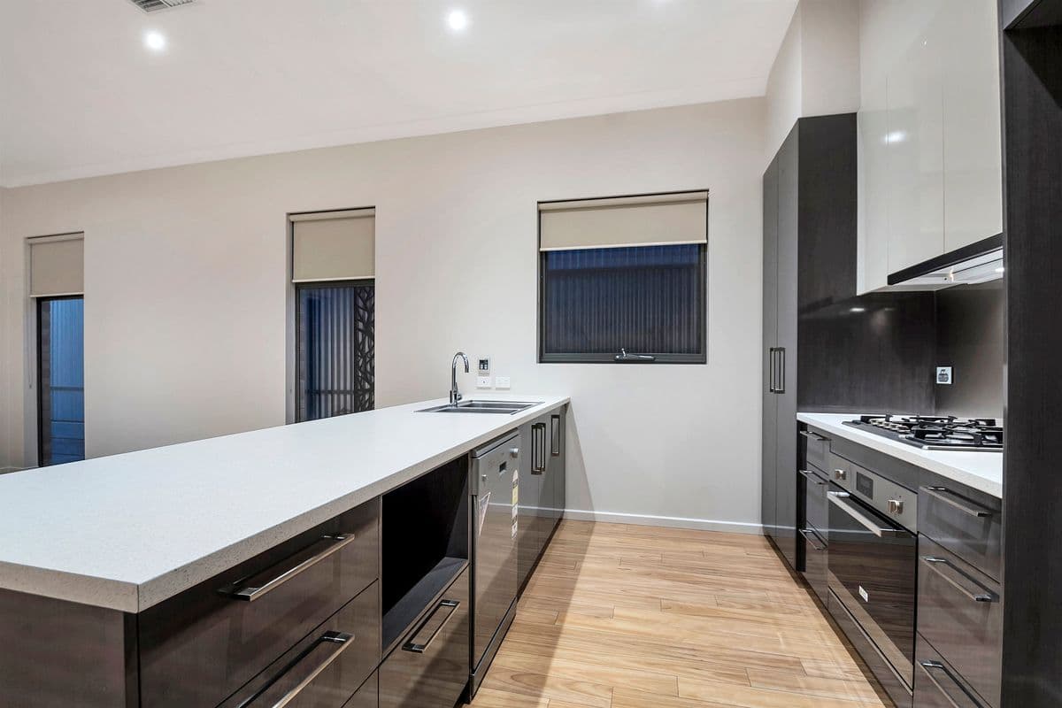 26 Alderney Avenue, Clearview SA 5085, Clearview - Thumbnail 5