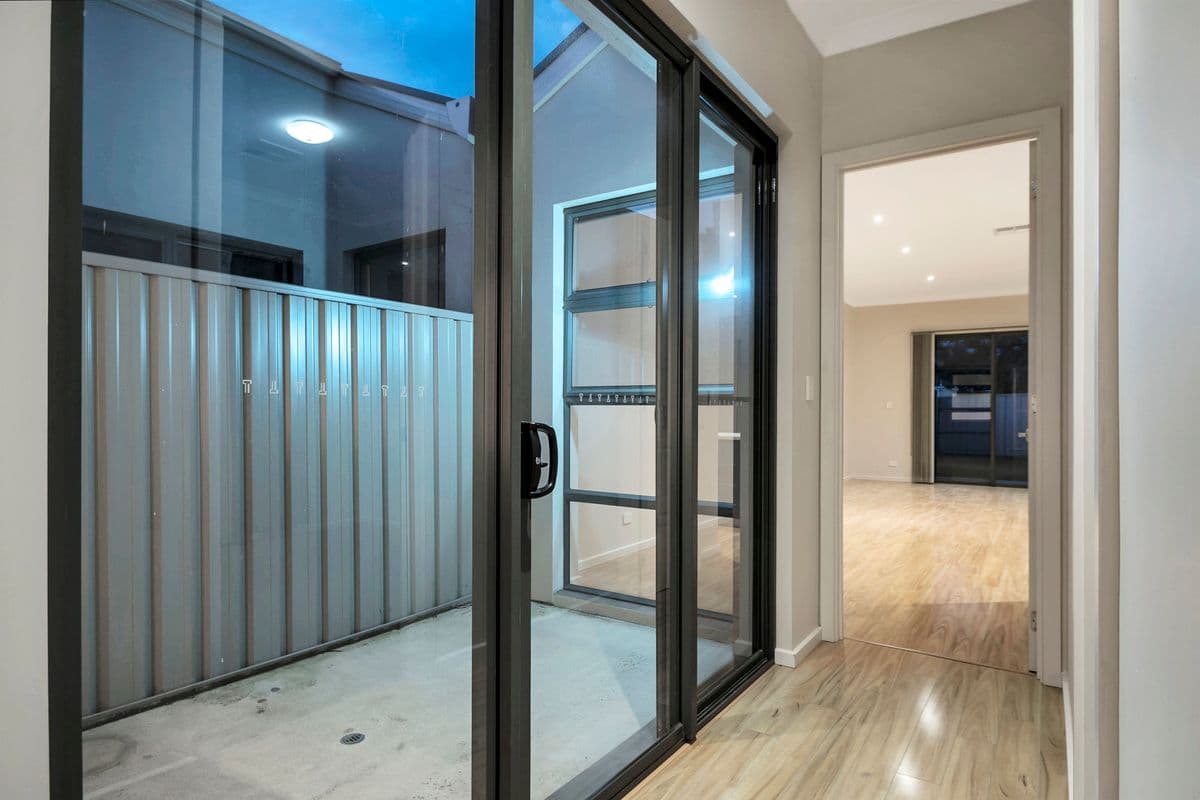 26 Alderney Avenue, Clearview SA 5085, Clearview - Thumbnail 8