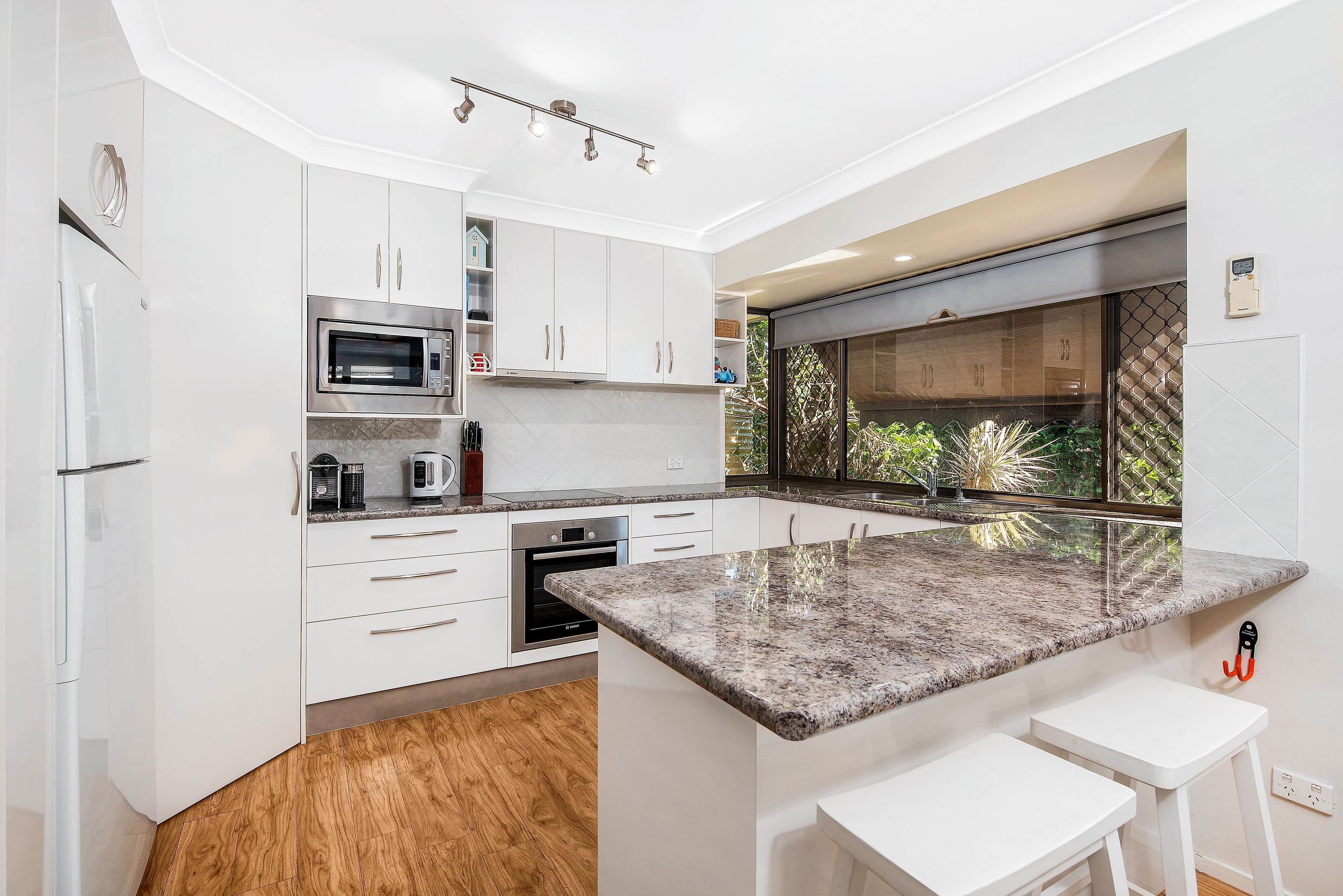 40 Dolphin Street, Newport QLD 4020, Newport - Thumbnail 2