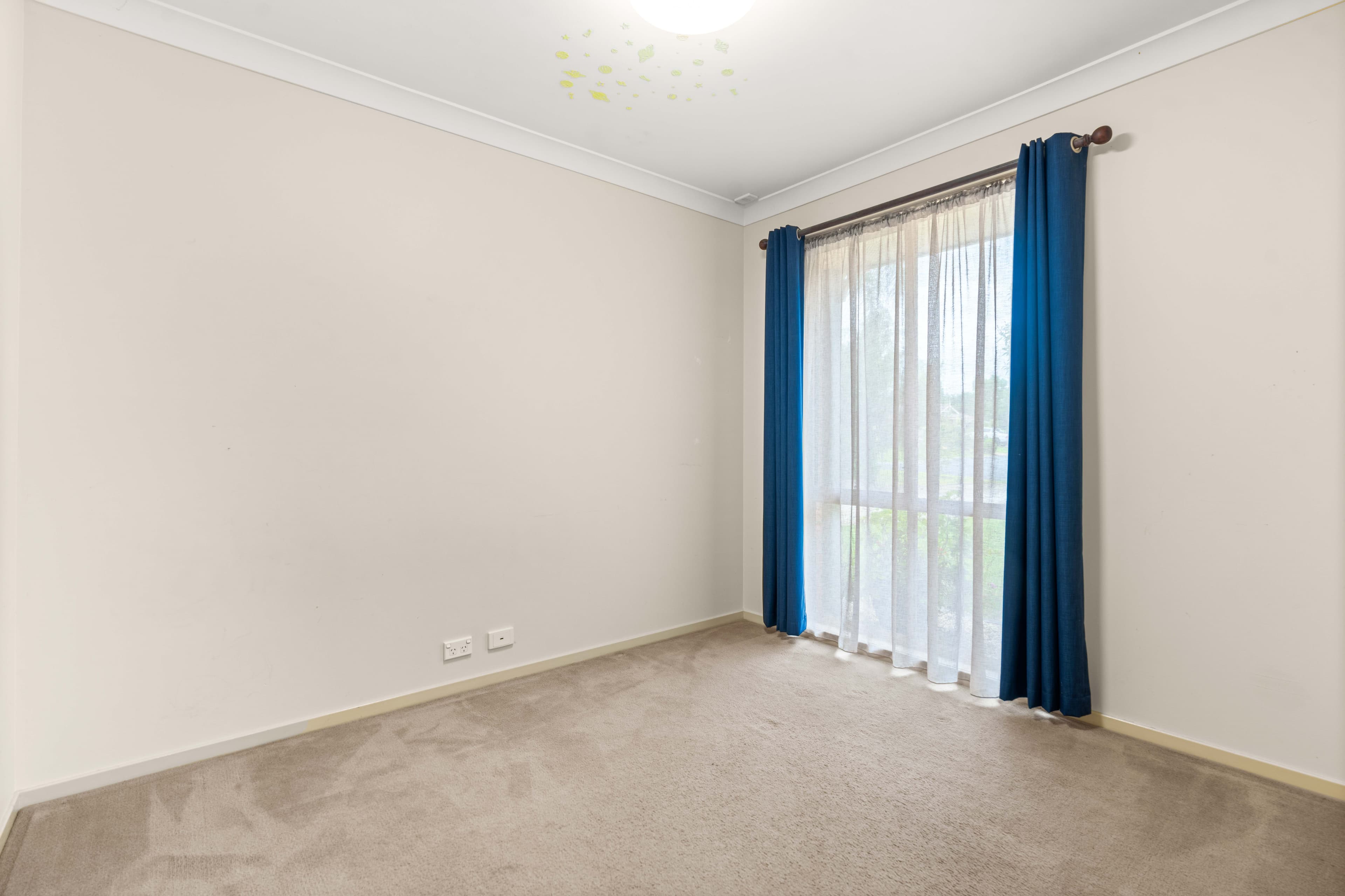 19 Rannoch Drive, West Nowra NSW 2541, West Nowra - Thumbnail 7