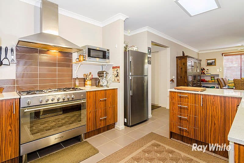 17 Balladonia Gum Circuit, Lyndhurst VIC 3975, Lyndhurst - Thumbnail 6