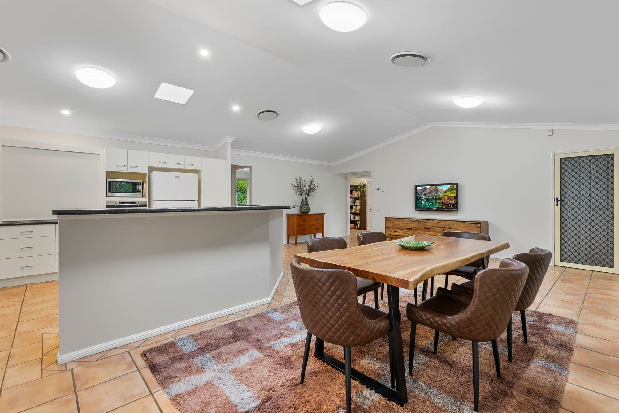 5 Primwood Court, Samford Valley QLD 4520, Samford Valley - Thumbnail 8