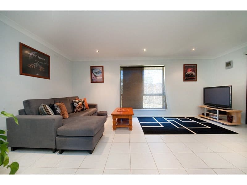 17 Connemara Drive, KAWANA QLD 4701, Kawana - Thumbnail 8