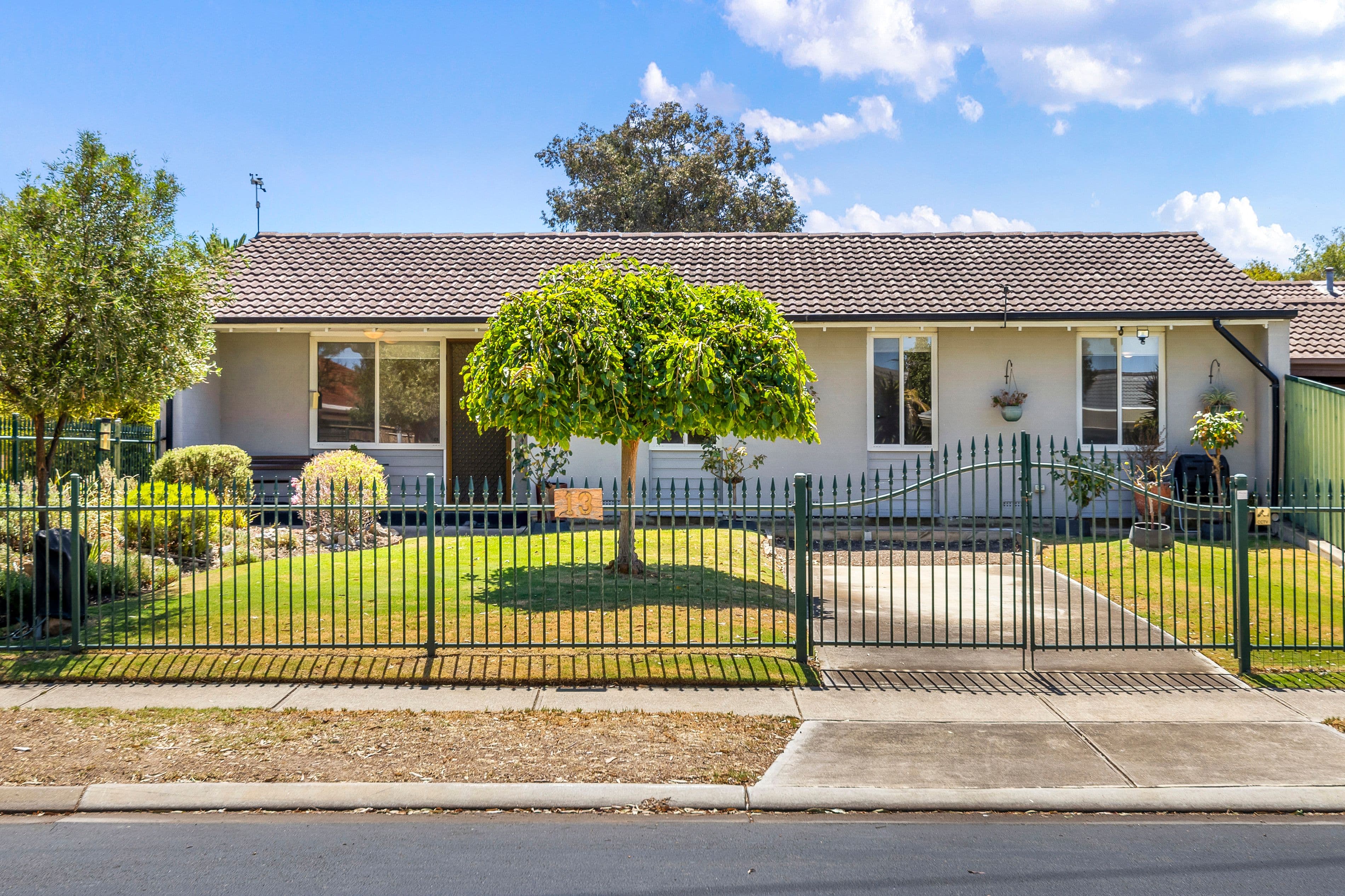 13 Dotterel Drive, Semaphore Park SA 5019, Semaphore Park - Thumbnail 2