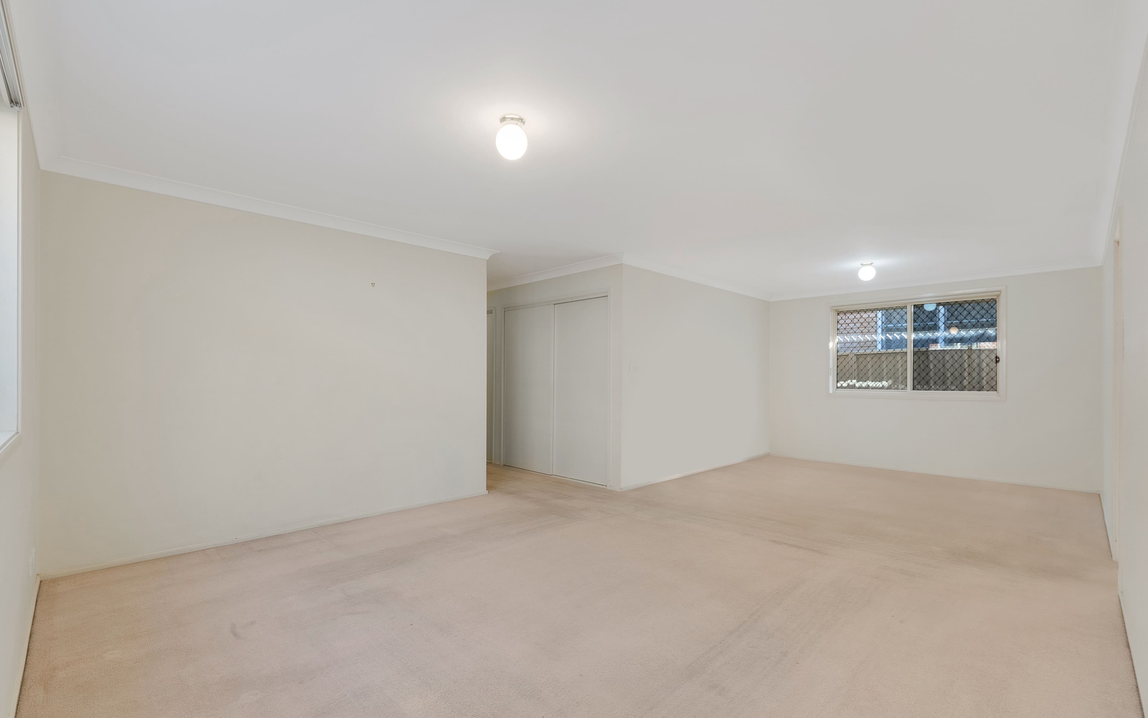 92A Canterbury Road, Glenfield NSW 2167, Glenfield - Thumbnail 2
