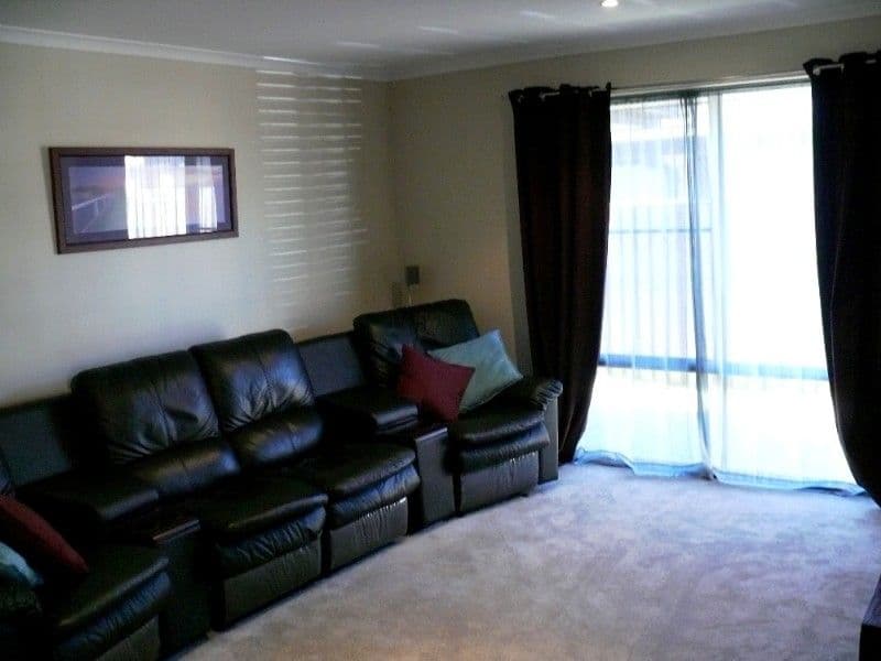 18 Ansett Way, UPPER COOMERA QLD 4209, Upper Coomera - Thumbnail 5