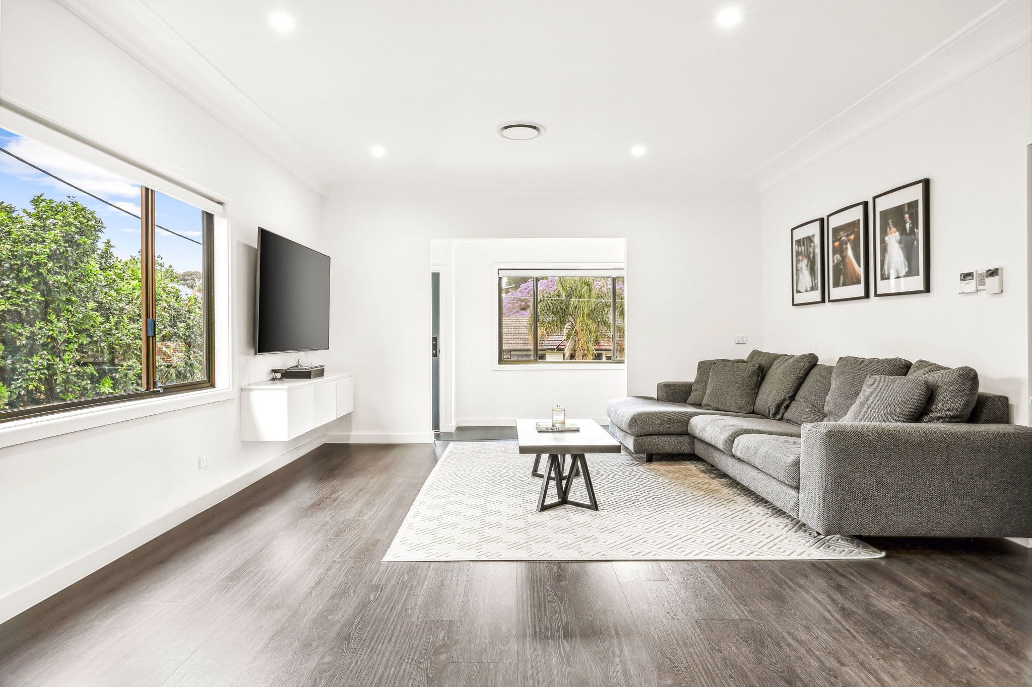 6 Walker Avenue, Peakhurst NSW 2210, Peakhurst - Thumbnail 3