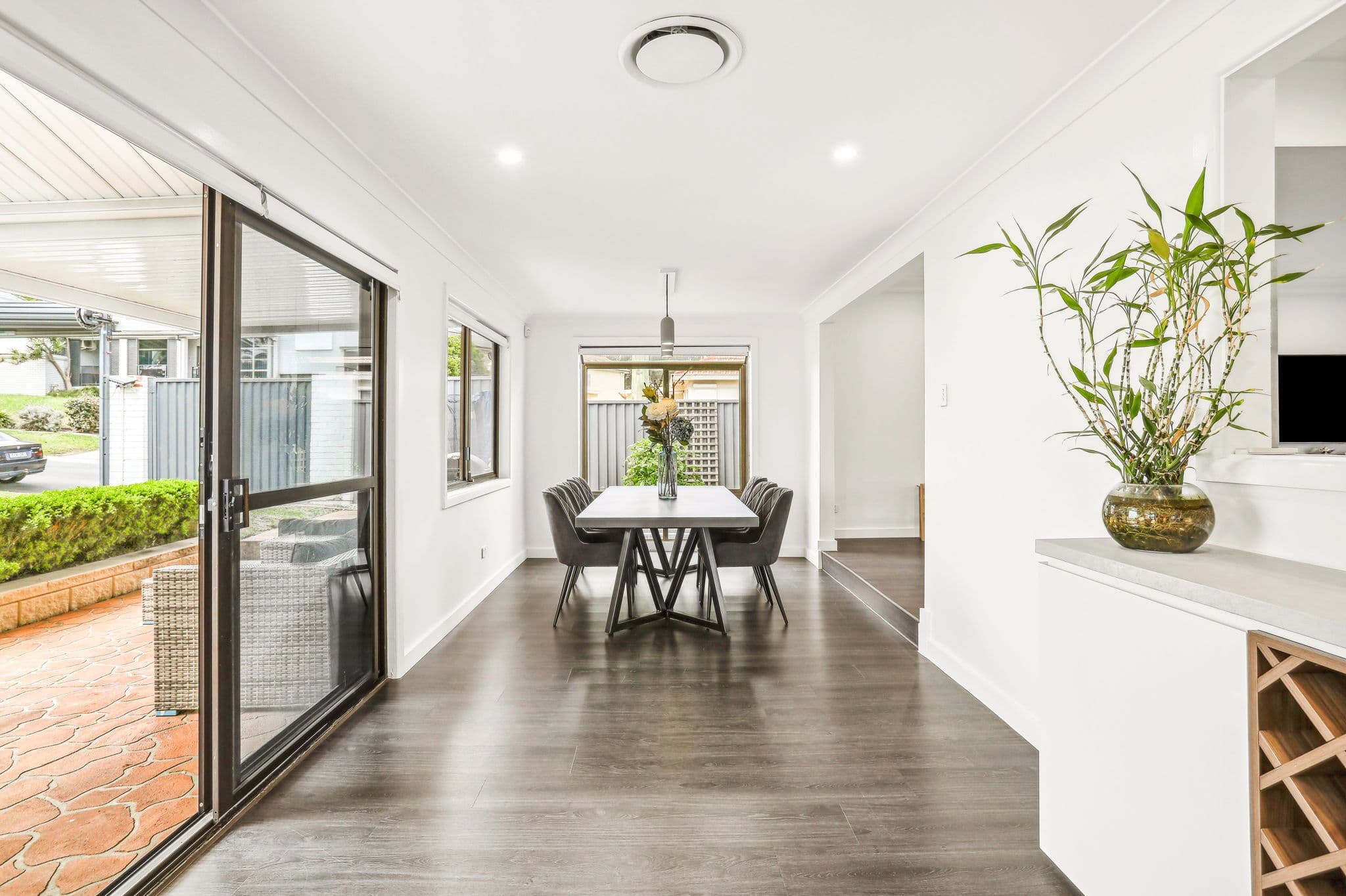 6 Walker Avenue, Peakhurst NSW 2210, Peakhurst - Thumbnail 4