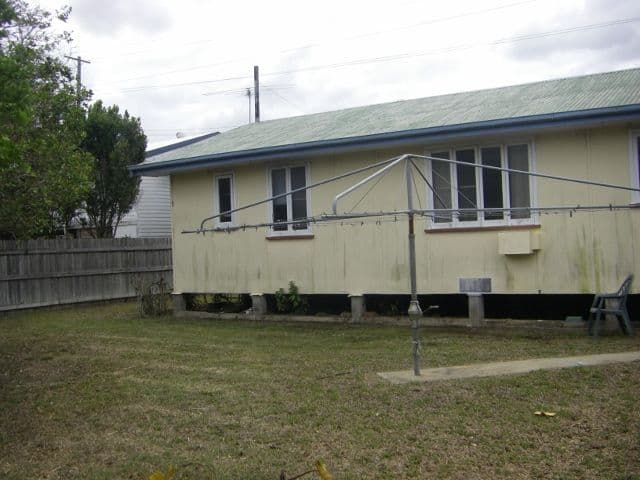 9 Hume Street, WEST MACKAY QLD 4740, West Mackay - Thumbnail 3