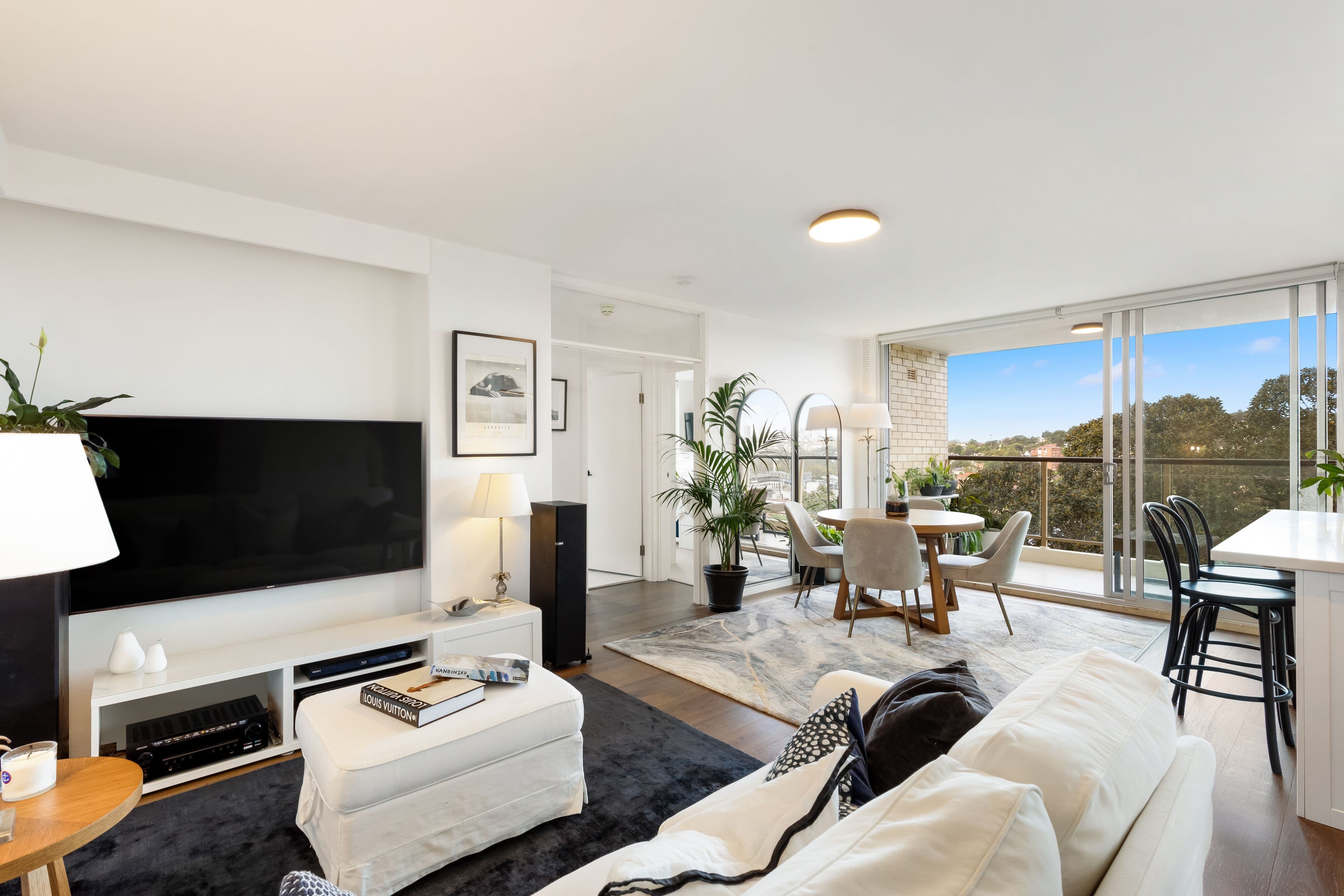 16-18 Eastbourne Road, Darling Point NSW 2027, Darling Point - Thumbnail 2