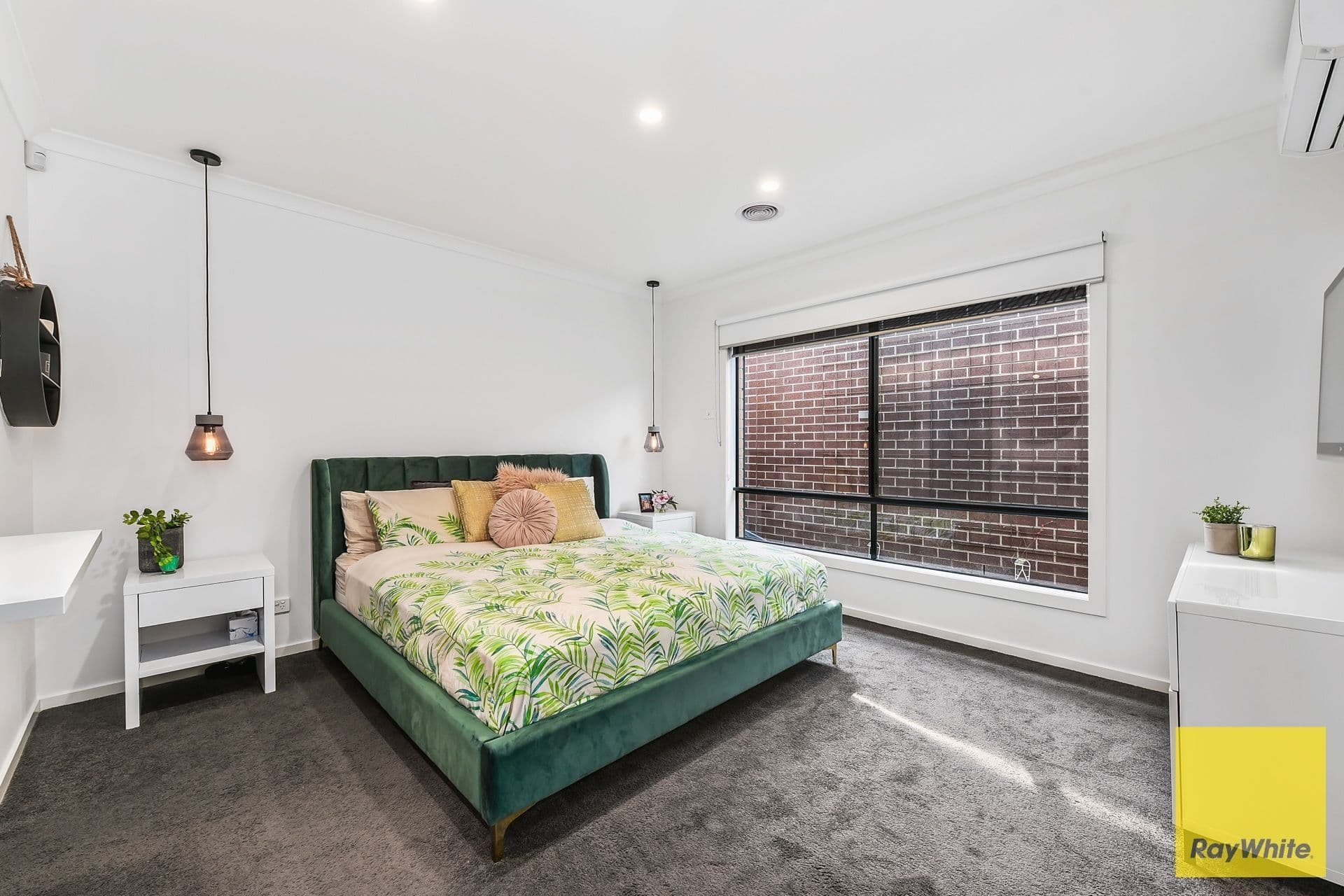 4 Bluebank Avenue, Clyde North VIC 3978, Clyde North - Thumbnail 7