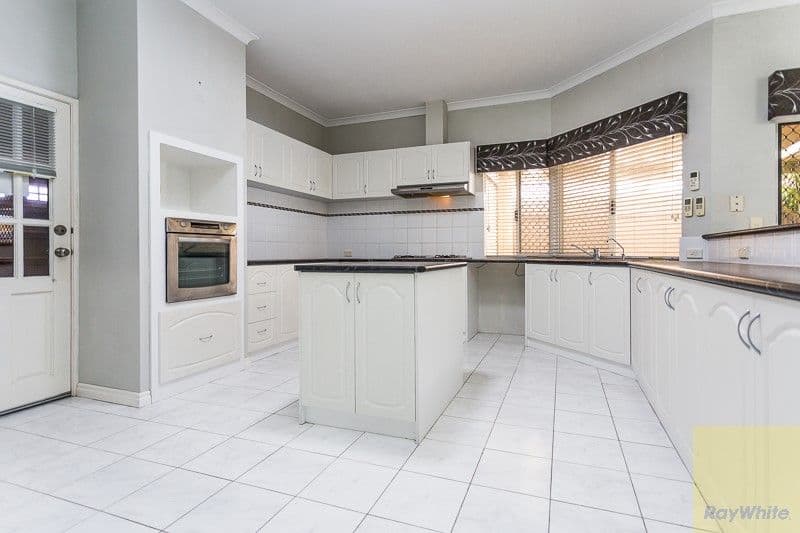 11 Casa Place, Southern River WA 6110, Southern River - Thumbnail 4