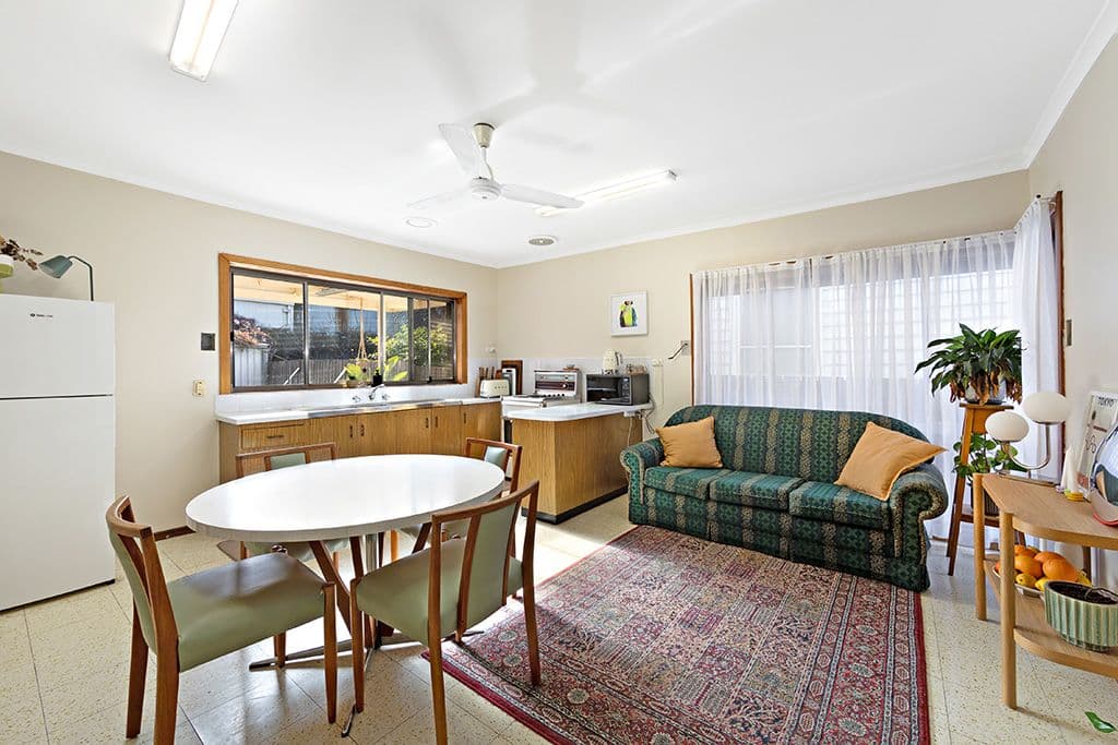 114 Paisley Street, Footscray VIC 3011, Footscray - Thumbnail 4