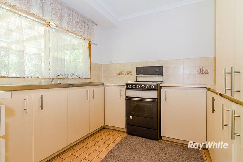 6 Elder Close, Hallam VIC 3803, Hallam - Thumbnail 3