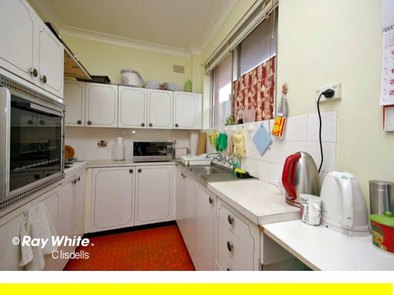 7 24a-26 Macquarie Place, MORTDALE NSW 2223, Mortdale - Thumbnail 2