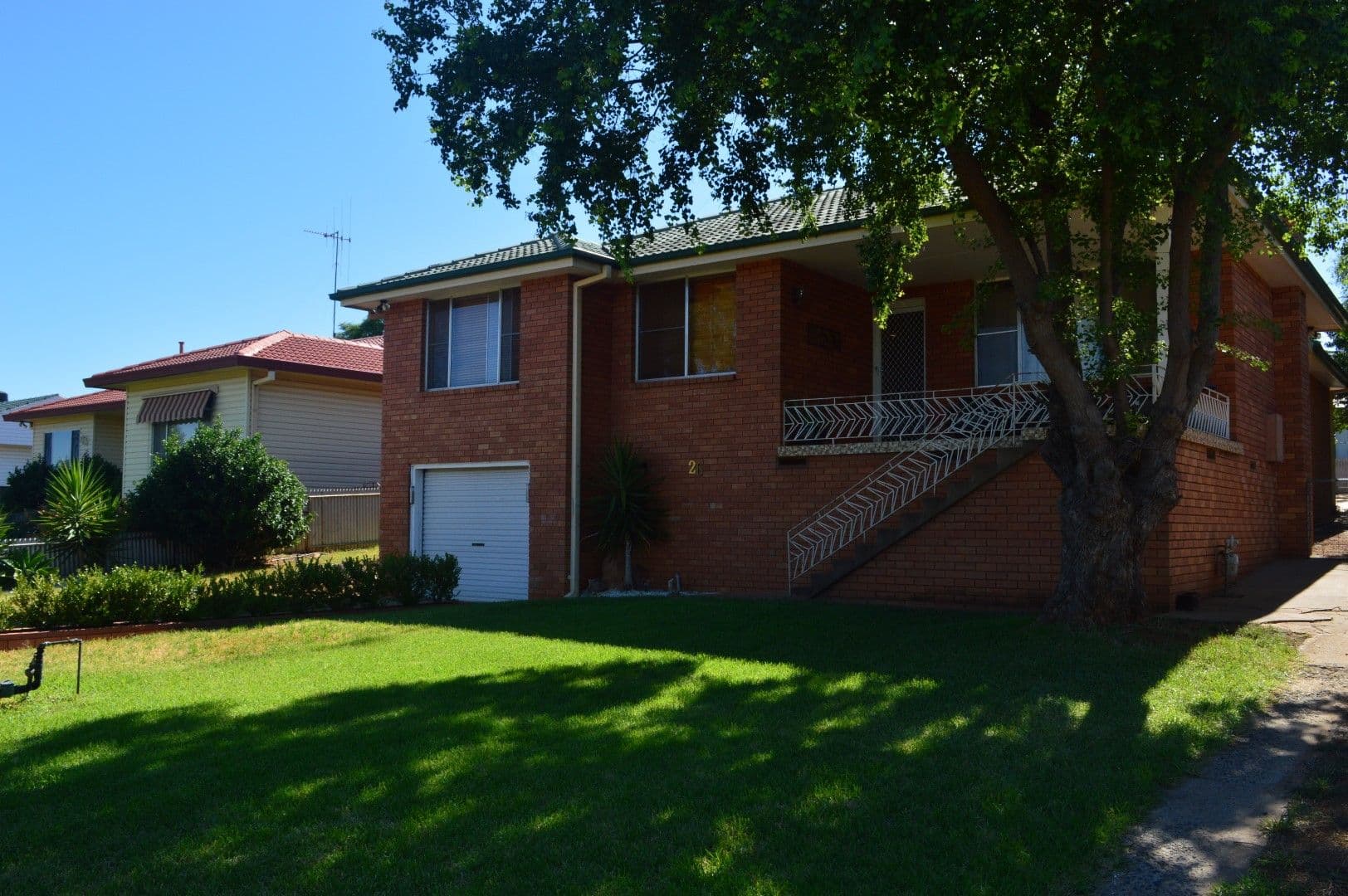 26 Moor Street, PARKES NSW 2870, Parkes - Image 1