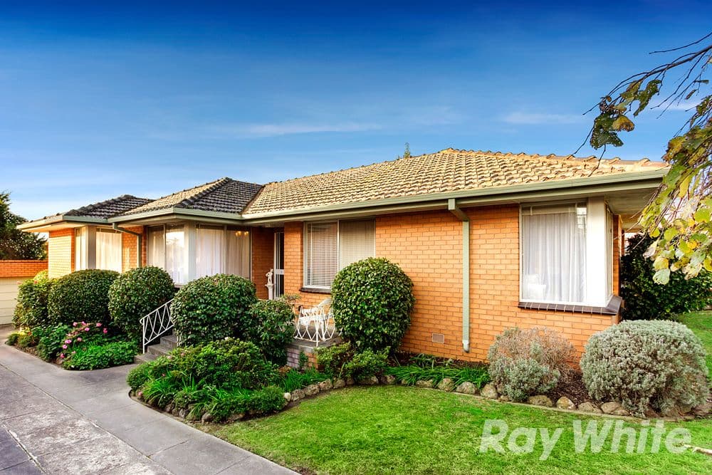 26 Ingleside Crescent, Glen Waverley VIC 3150, Glen Waverley - Image 1