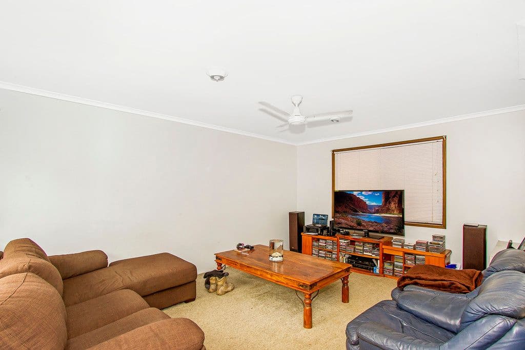 24 Plover Place, TWEED HEADS WEST NSW 2485, Tweed Heads West - Thumbnail 3