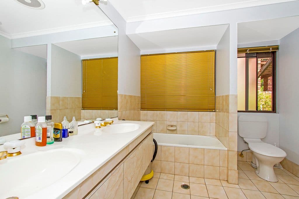 24 Plover Place, TWEED HEADS WEST NSW 2485, Tweed Heads West - Thumbnail 8