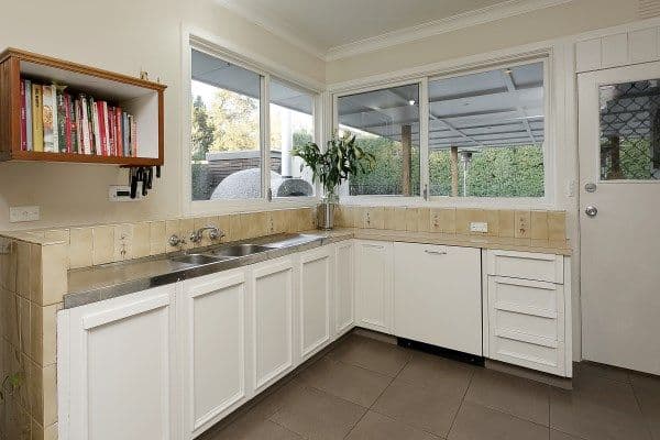 13 Wattle Street, BOX HILL NORTH VIC 3129, Box Hill North - Thumbnail 2