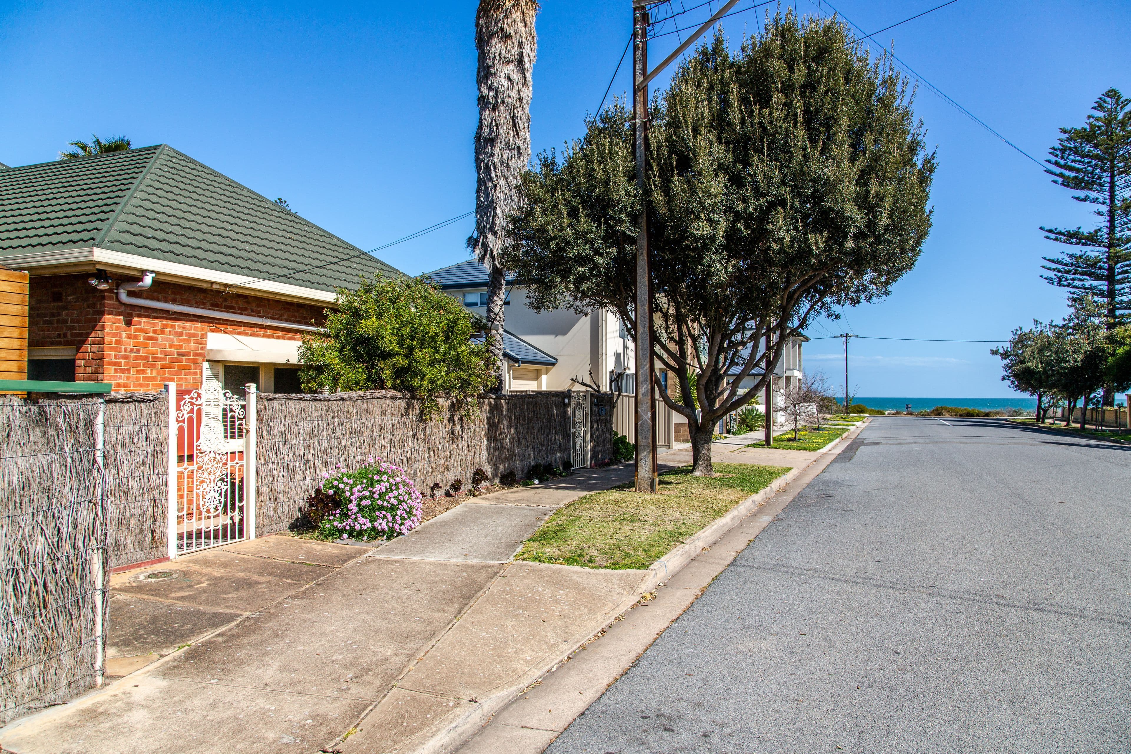 10 Ralston Street, Largs Bay SA 5016, Largs Bay - Thumbnail 2