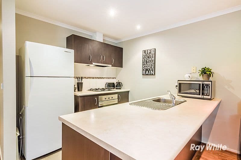 7 Saltram Court, Cranbourne East VIC 3977, Cranbourne East - Thumbnail 3
