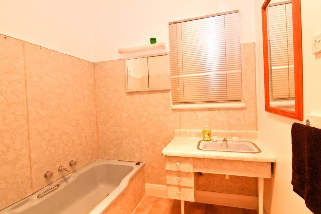 83 Cuthbert Road, Reservoir VIC 3073, Reservoir - Thumbnail 7