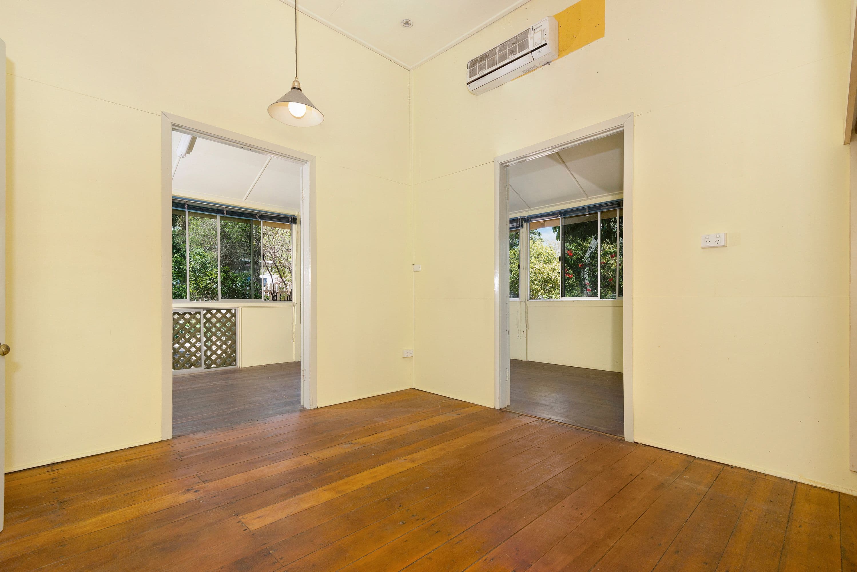 22 Stagpole Street, West End QLD 4810, West End - Thumbnail 3